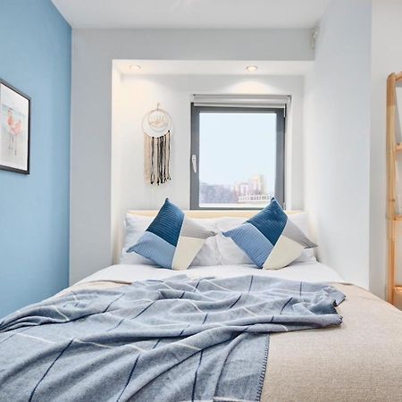 Large Duplex Penthouse - Parking Apartman Leeds  Kültér fotó